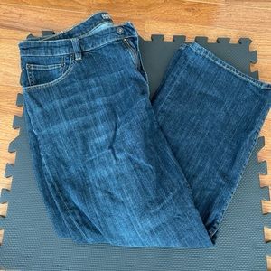 Denver hayes 44x30 straight jeans